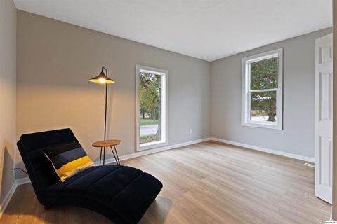 Tiny photo for 6603-6605 Gardner Expressway Expy, Quincy, IL 62305 (MLS # 12506650)