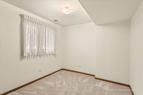 Tiny photo for 8209 Middlebury Avenue, Woodridge, IL 60517 (MLS # 12515339)