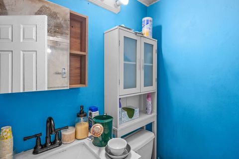 Tiny photo for 924 S Lake Court #105, Westmont, IL 60559 (MLS # 12678330)