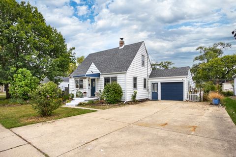 Tiny photo for 105 S Roy Avenue, Northlake, IL 60164 (MLS # 12475498)