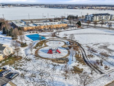 Tiny photo for 1413 Cottonwood Trail, Yorkville, IL 60560 (MLS # 12533417)