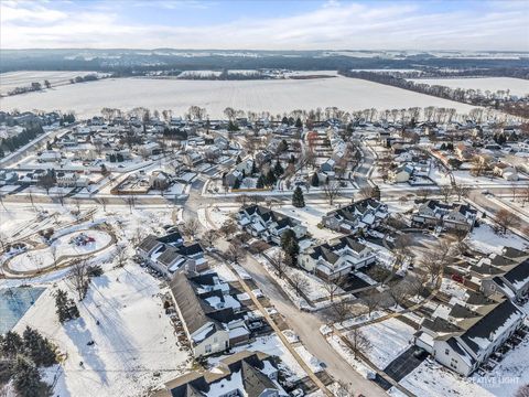 Tiny photo for 1413 Cottonwood Trail, Yorkville, IL 60560 (MLS # 12533417)