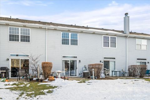 Tiny photo for 1413 Cottonwood Trail, Yorkville, IL 60560 (MLS # 12533417)