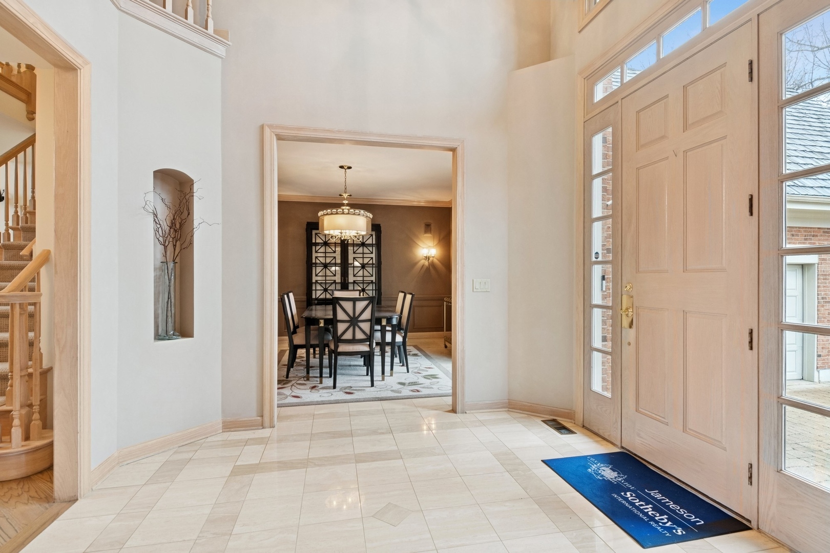 16 Graystone Court