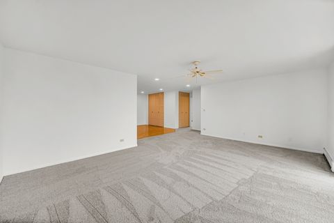 Tiny photo for 4731 Saint Joseph Creek Road #4E, Lisle, IL 60532 (MLS # 12592812)