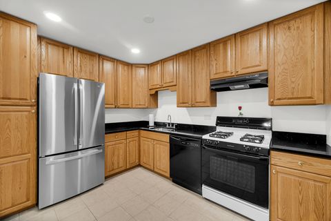 Tiny photo for 4731 Saint Joseph Creek Road #4E, Lisle, IL 60532 (MLS # 12592812)