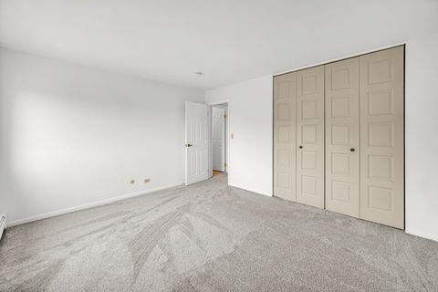 Tiny photo for 4731 Saint Joseph Creek Road #4E, Lisle, IL 60532 (MLS # 12592812)