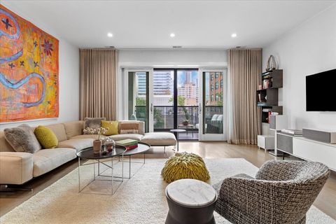 Tiny photo for 216 S Green Street #3N, Chicago, IL 60607 (MLS # 12548038)