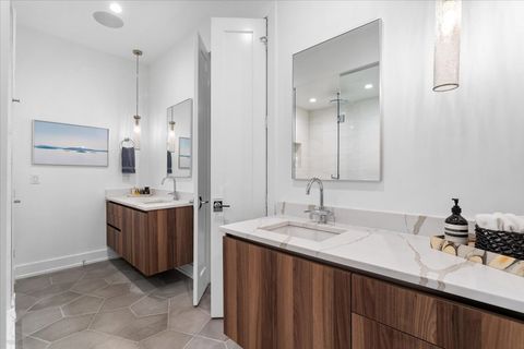 Tiny photo for 216 S Green Street #3N, Chicago, IL 60607 (MLS # 12548038)