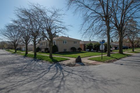 Tiny photo for 648 Saginaw Avenue, Calumet City, IL 60409 (MLS # 12524641)