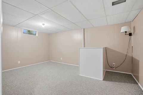 Tiny photo for 3489 SUNNY HILL Drive, Bettendorf, IA 52722 (MLS # 12667996)