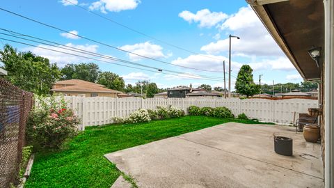 Tiny photo for 621 Escanaba Avenue, Calumet City, IL 60409 (MLS # 12713179)