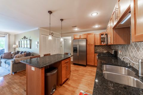 Tiny photo for Palos Hills, IL 60465 (MLS # 12627833)