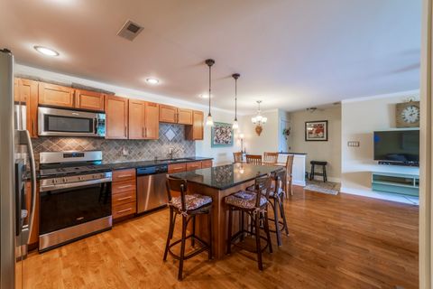 Tiny photo for Palos Hills, IL 60465 (MLS # 12627833)