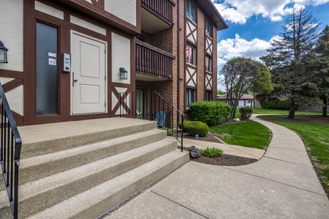 Tiny photo for Palos Hills, IL 60465 (MLS # 12627833)