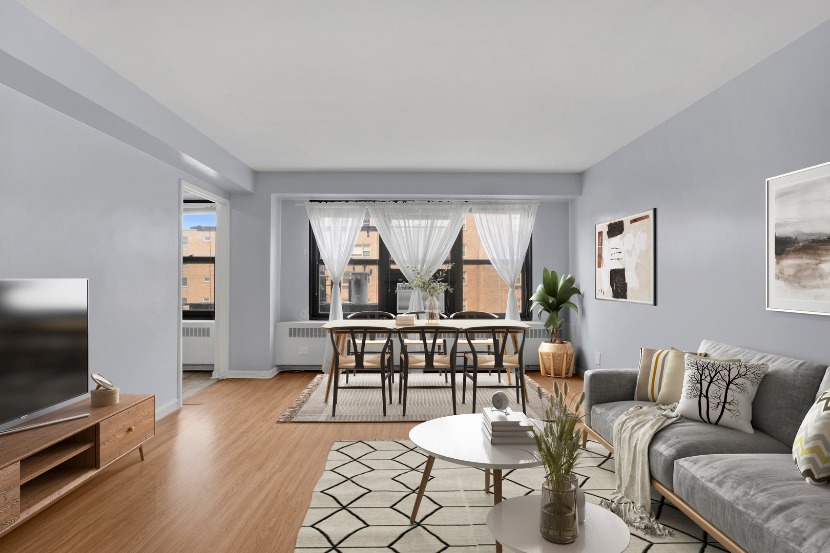 6118 N Sheridan Road 310
