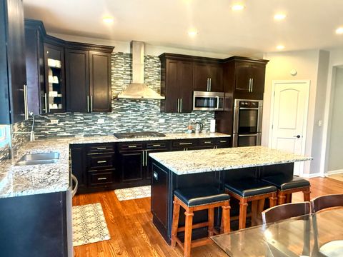 Tiny photo for 705 Blue Ridge Drive, Streamwood, IL 60107 (MLS # 12573703)