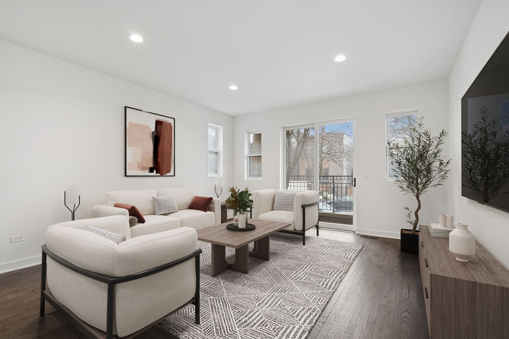 1952 W Ohio Street 1E