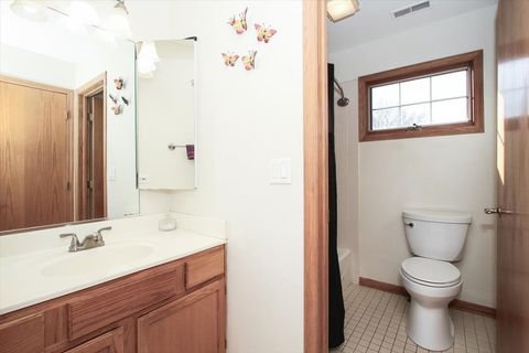 Tiny photo for 944 1ST Street #944, Batavia, IL 60510 (MLS # 12543087)