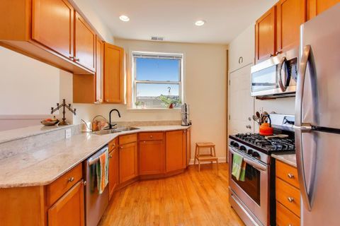 Tiny photo for 1524 W Fargo Avenue #3N, Chicago, IL 60626 (MLS # 12575819)