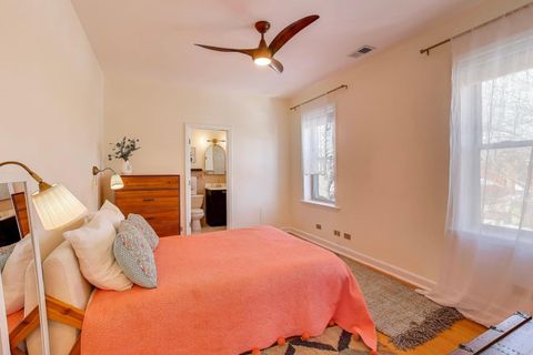 Tiny photo for 1524 W Fargo Avenue #3N, Chicago, IL 60626 (MLS # 12575819)