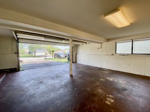 Tiny photo for 17922 Normandy Lane, Hazel Crest, IL 60429 (MLS # 12507989)