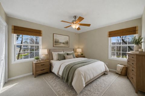 Tiny photo for 402 Locust Place, Deerfield, IL 60015 (MLS # 12604077)