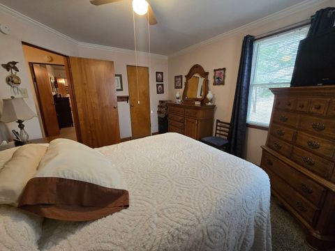 Tiny photo for 21 Rushton Drive, Mt Vernon, IL 62864 (MLS # 12576715)