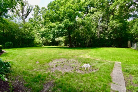 Tiny photo for 26890 N Longwood Road, Lake Forest, IL 60045 (MLS # 12744314)