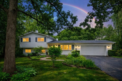 Photo of 26890 N Longwood Road, Lake Forest, IL 60045 (MLS # 12744314)