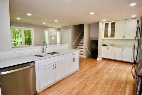 Tiny photo for 26890 N Longwood Road, Lake Forest, IL 60045 (MLS # 12744314)