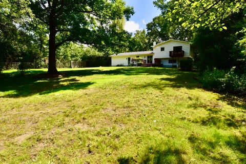 Tiny photo for 26890 N Longwood Road, Lake Forest, IL 60045 (MLS # 12744314)