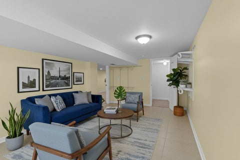 Tiny photo for 420 Berkshire Lane, Des Plaines, IL 60016 (MLS # 12756866)