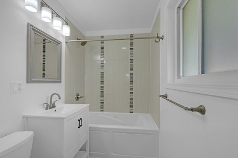 Tiny photo for 420 Berkshire Lane, Des Plaines, IL 60016 (MLS # 12756866)