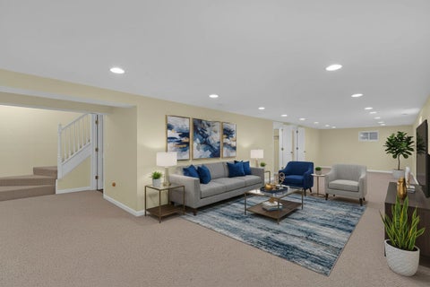 Tiny photo for 420 Berkshire Lane, Des Plaines, IL 60016 (MLS # 12756866)
