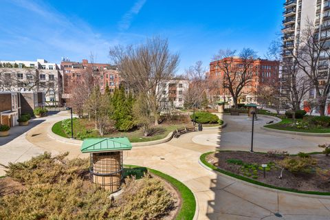 Tiny photo for 1455 N Sandburg Terrace #2009, Chicago, IL 60610 (MLS # 12579101)