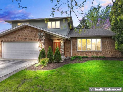 Photo of 424 Assembly Drive, Bolingbrook, IL 60440 (MLS # 12623853)