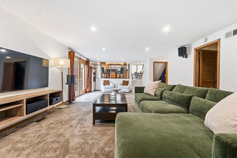 Tiny photo for 424 Assembly Drive, Bolingbrook, IL 60440 (MLS # 12623853)