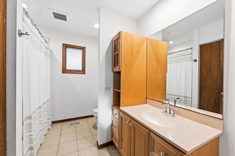 Tiny photo for 424 Assembly Drive, Bolingbrook, IL 60440 (MLS # 12623853)