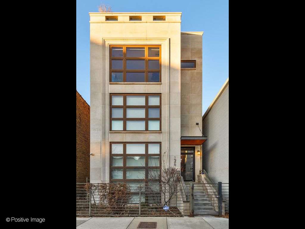listing image 0