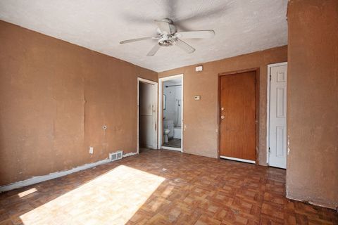 Tiny photo for 9158 S Clyde Avenue, Chicago, IL 60617 (MLS # 12588561)