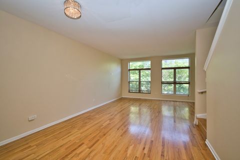 Tiny photo for 353 E Eastgate Place, Chicago, IL 60616 (MLS # 12412757)