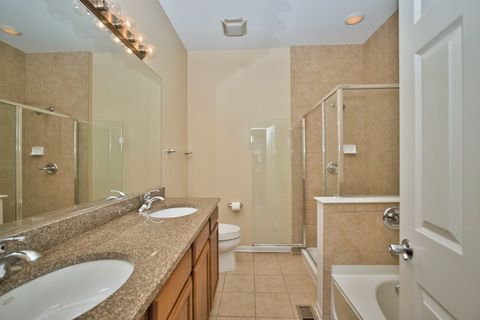 Tiny photo for 353 E Eastgate Place, Chicago, IL 60616 (MLS # 12412757)