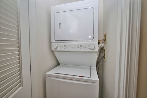 Tiny photo for 353 E Eastgate Place, Chicago, IL 60616 (MLS # 12412757)