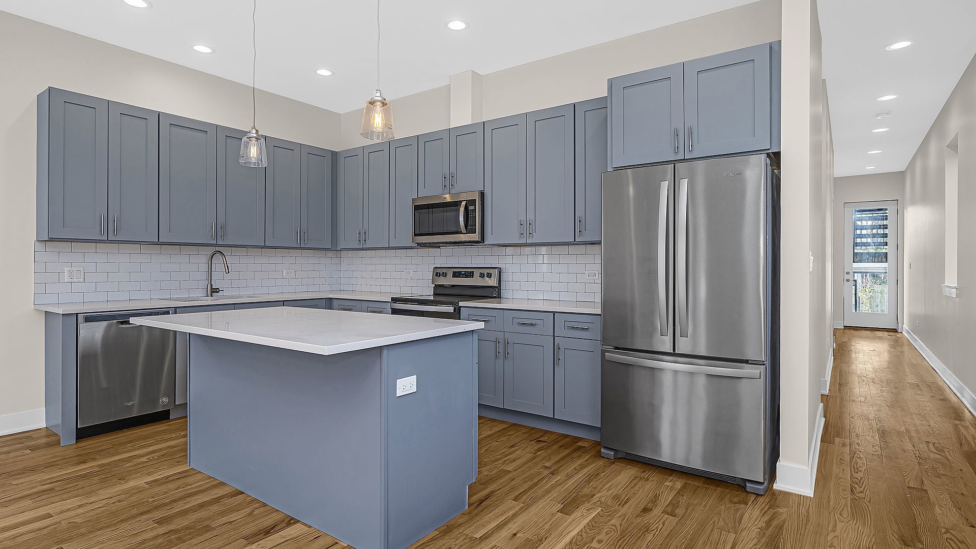 1815 W 19th Street