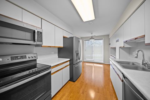 Tiny photo for 501 Lake Hinsdale Drive #207, Willowbrook, IL 60527 (MLS # 12463812)