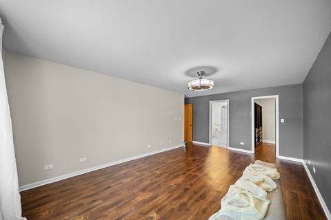 Tiny photo for 501 Lake Hinsdale Drive #207, Willowbrook, IL 60527 (MLS # 12463812)