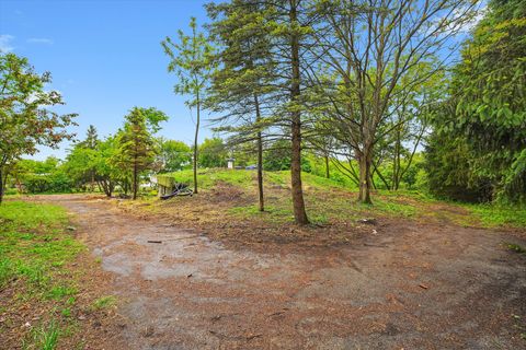 Tiny photo for 9033 Winn Road, Spring Grove, IL 60081 (MLS # 12484497)
