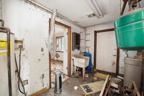 Tiny photo for 9033 Winn Road, Spring Grove, IL 60081 (MLS # 12484497)