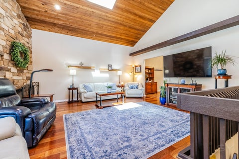 Tiny photo for 1312 N River Road, Mount Prospect, IL 60056 (MLS # 12703737)